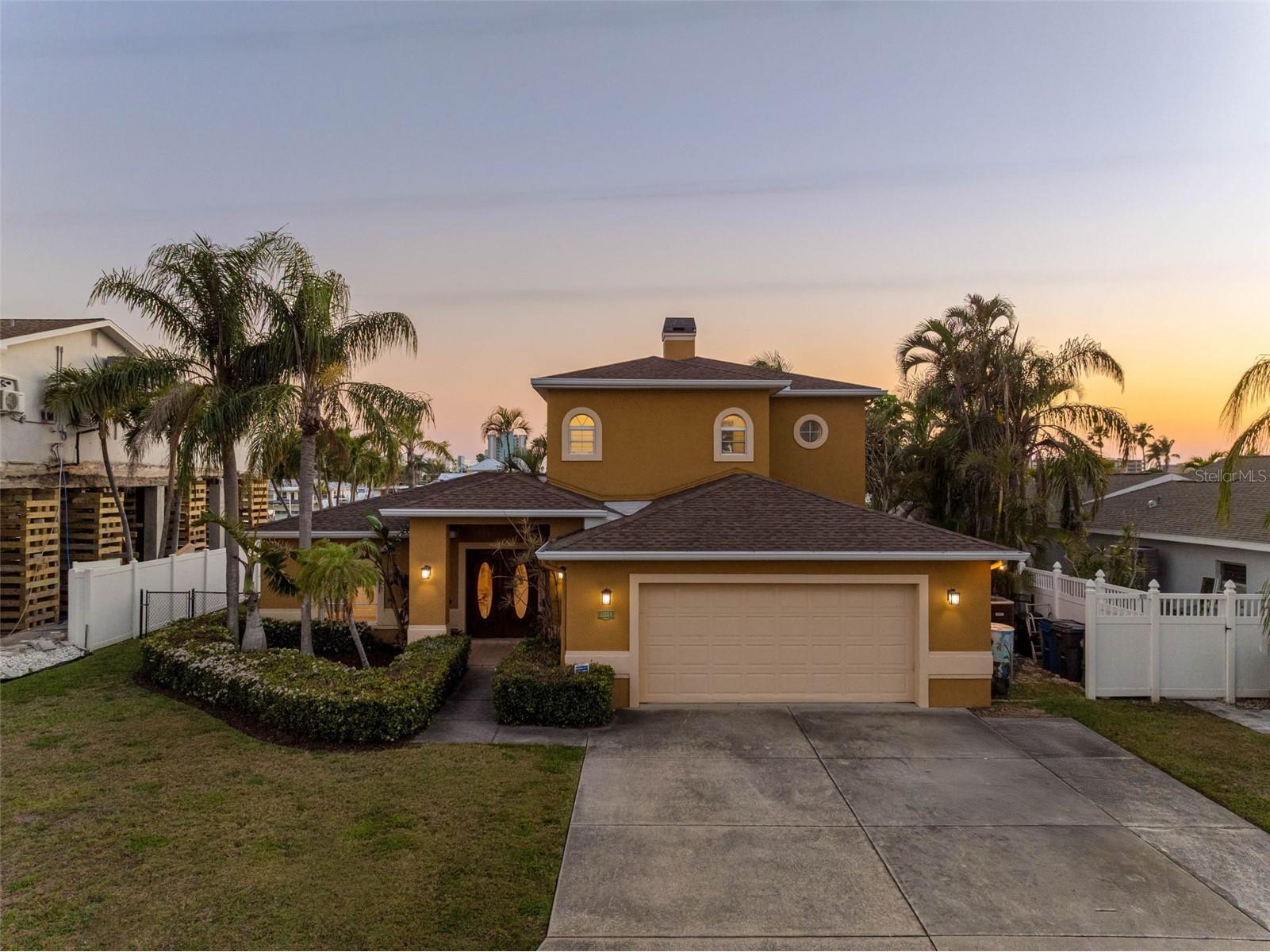 11260 5th Street E Treasure Island FL 33706 - BOCA CIEGA BAY TB8488607 image2