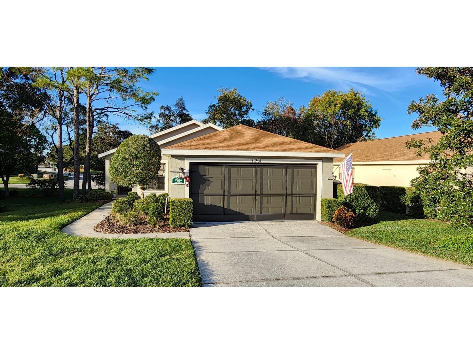 11261 Copley Court Spring Hill FL 34609 W7860217 image1