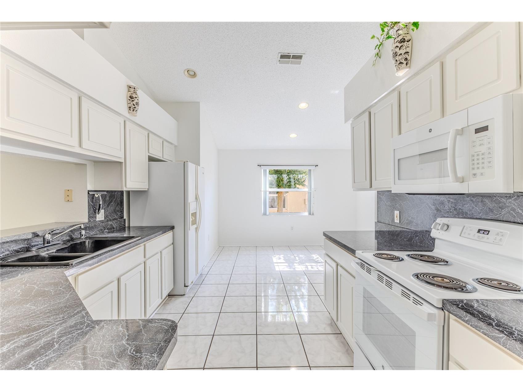 11261 Mcracken Drive Spring Hill FL 34609 W7887085 image12