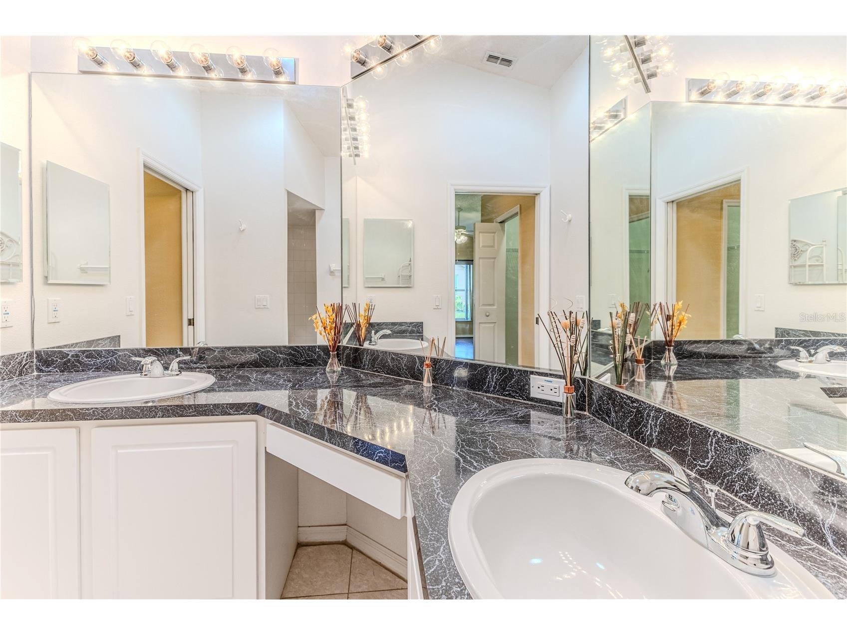11261 Mcracken Drive Spring Hill FL 34609 W7887085 image33