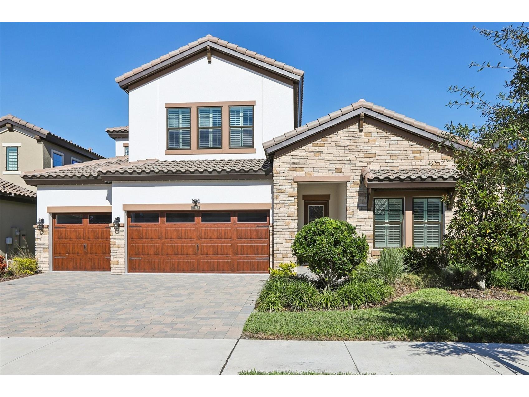 11263 Rustic Timber Loop San Antonio FL 33576 TB8470385 image1