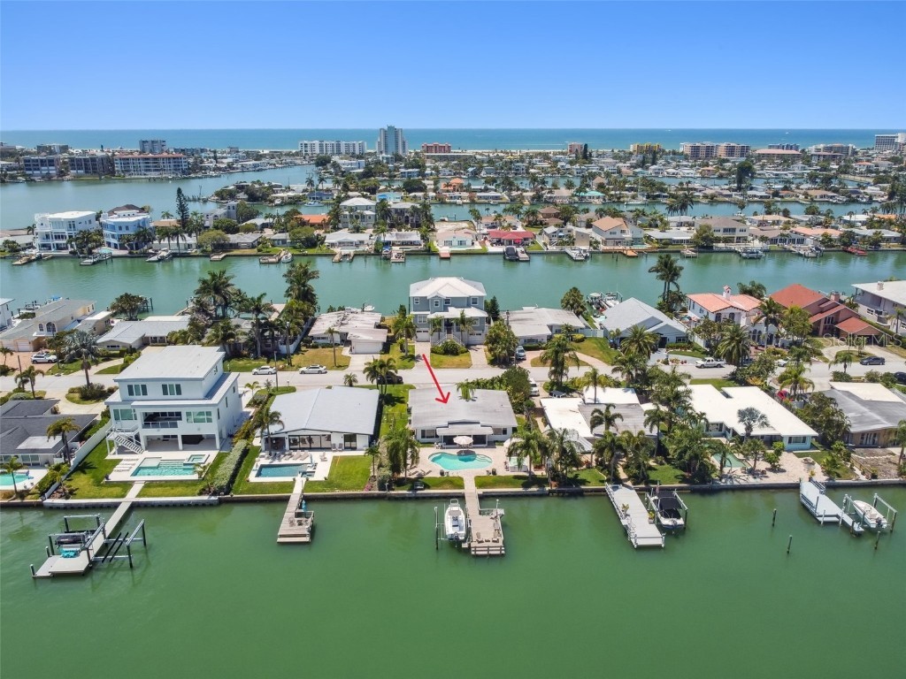 11265 6th Street E Treasure Island FL 33706 - BOCA CIEGA BAY U8201069 image1