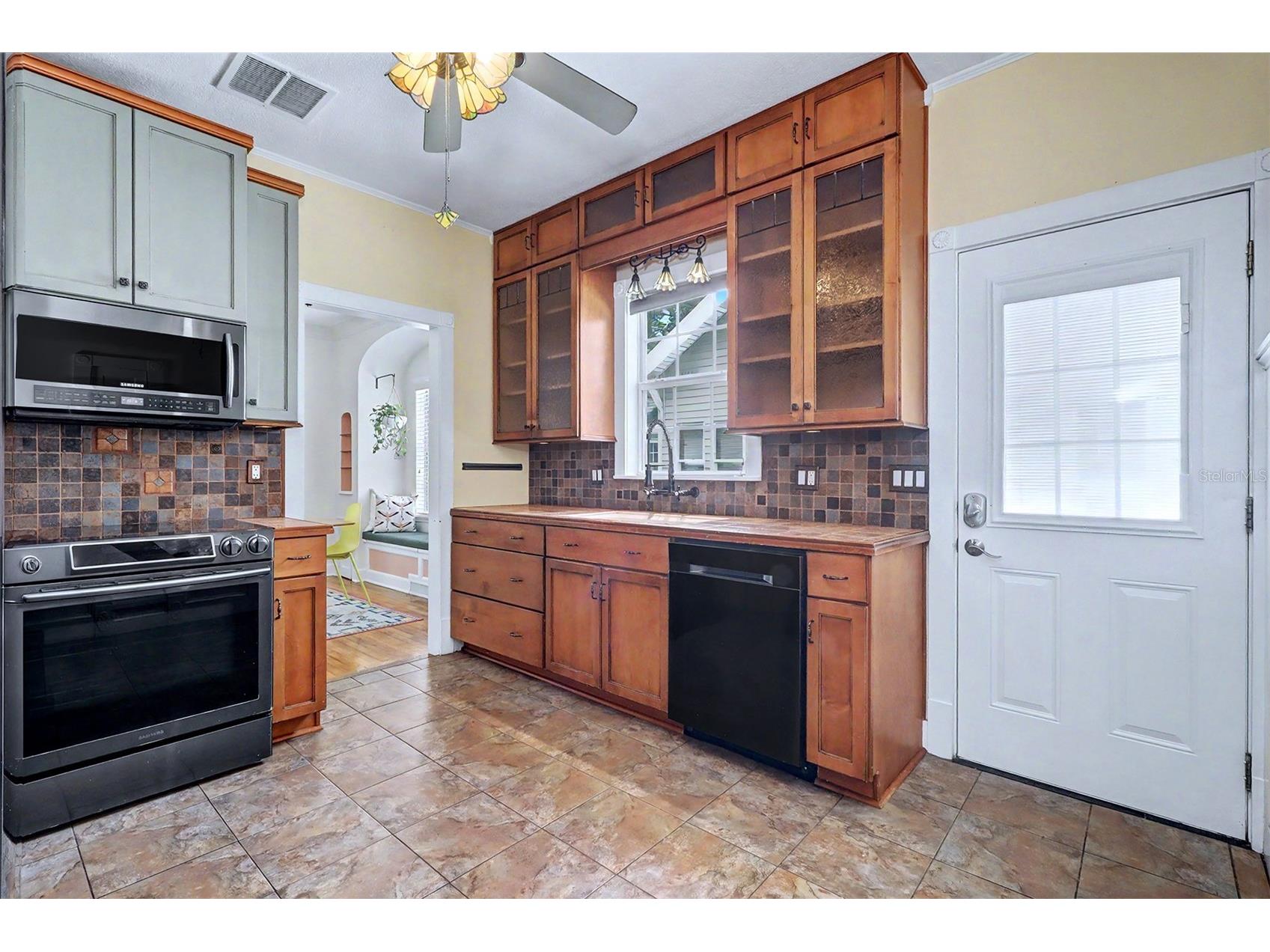 1127 22nd Avenue N Saint Petersburg FL 33704 TB8514107 image12