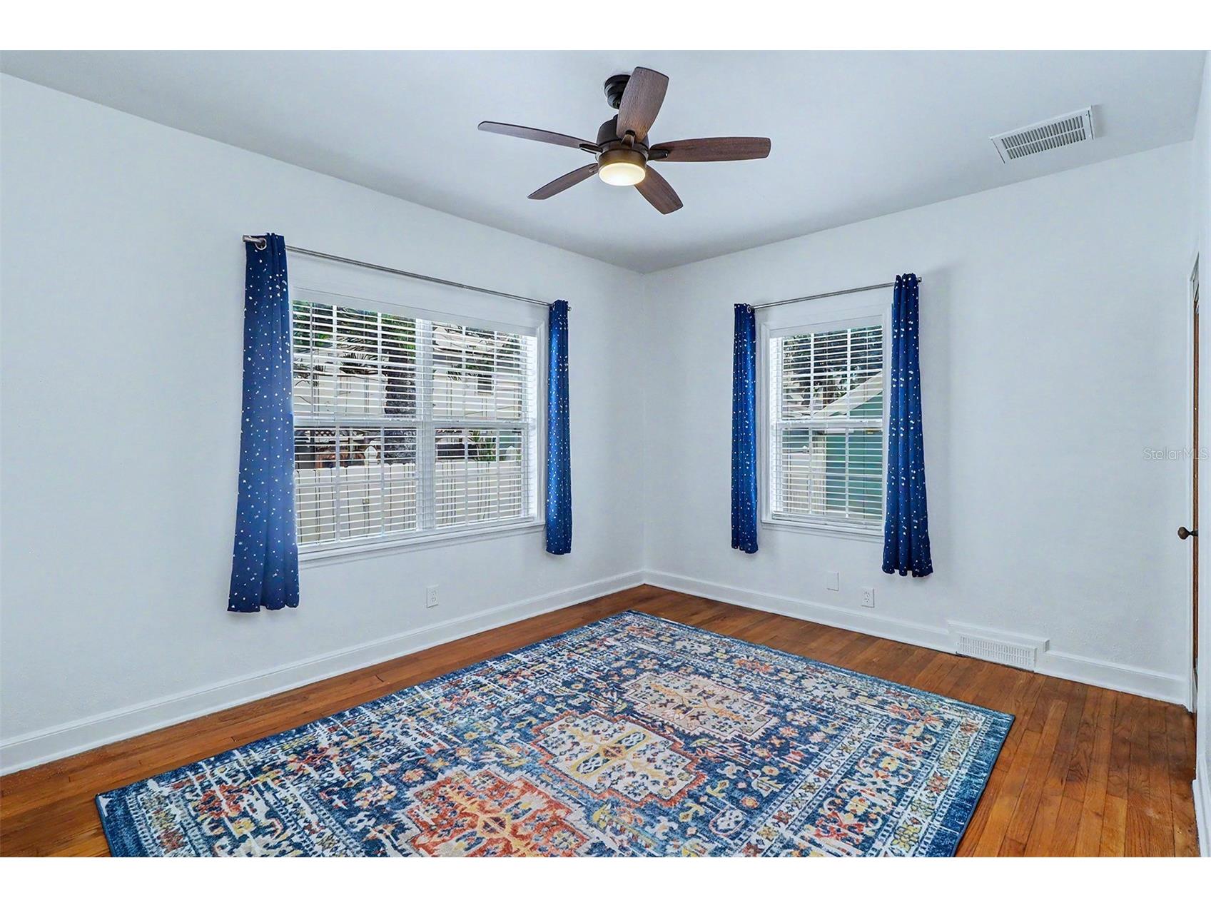 1127 22nd Avenue N Saint Petersburg FL 33704 TB8514107 image16