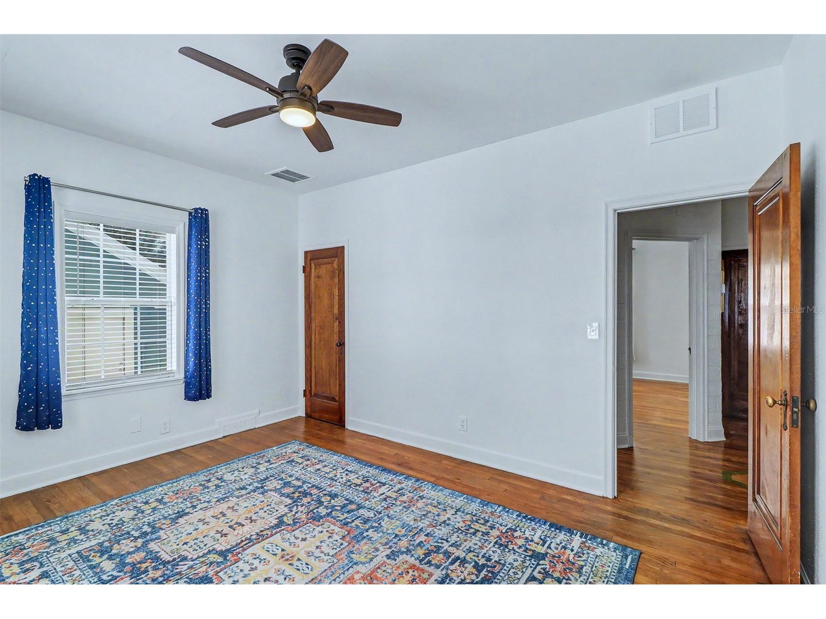 1127 22nd Avenue N Saint Petersburg FL 33704 TB8514107 image17