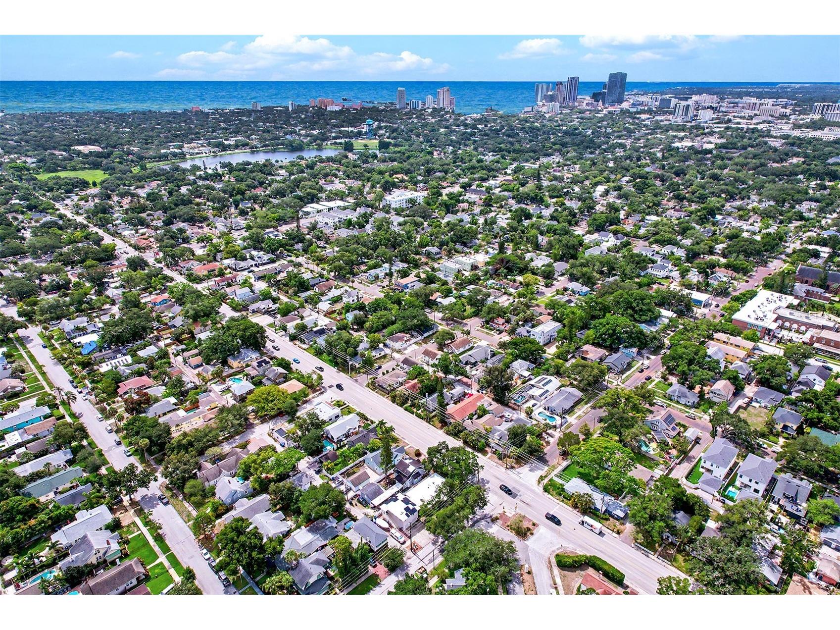 1127 22nd Avenue N Saint Petersburg FL 33704 TB8514107 image29