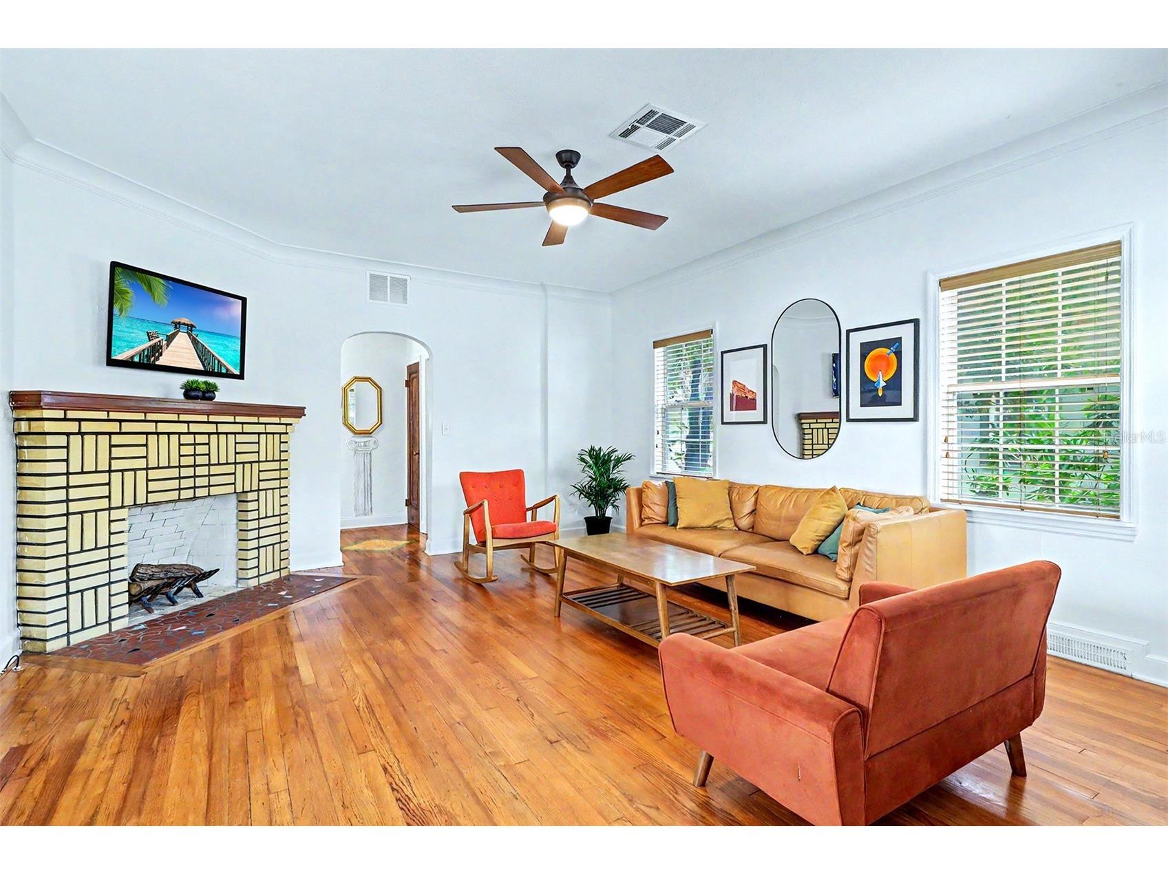 1127 22nd Avenue N Saint Petersburg FL 33704 TB8514107 image3