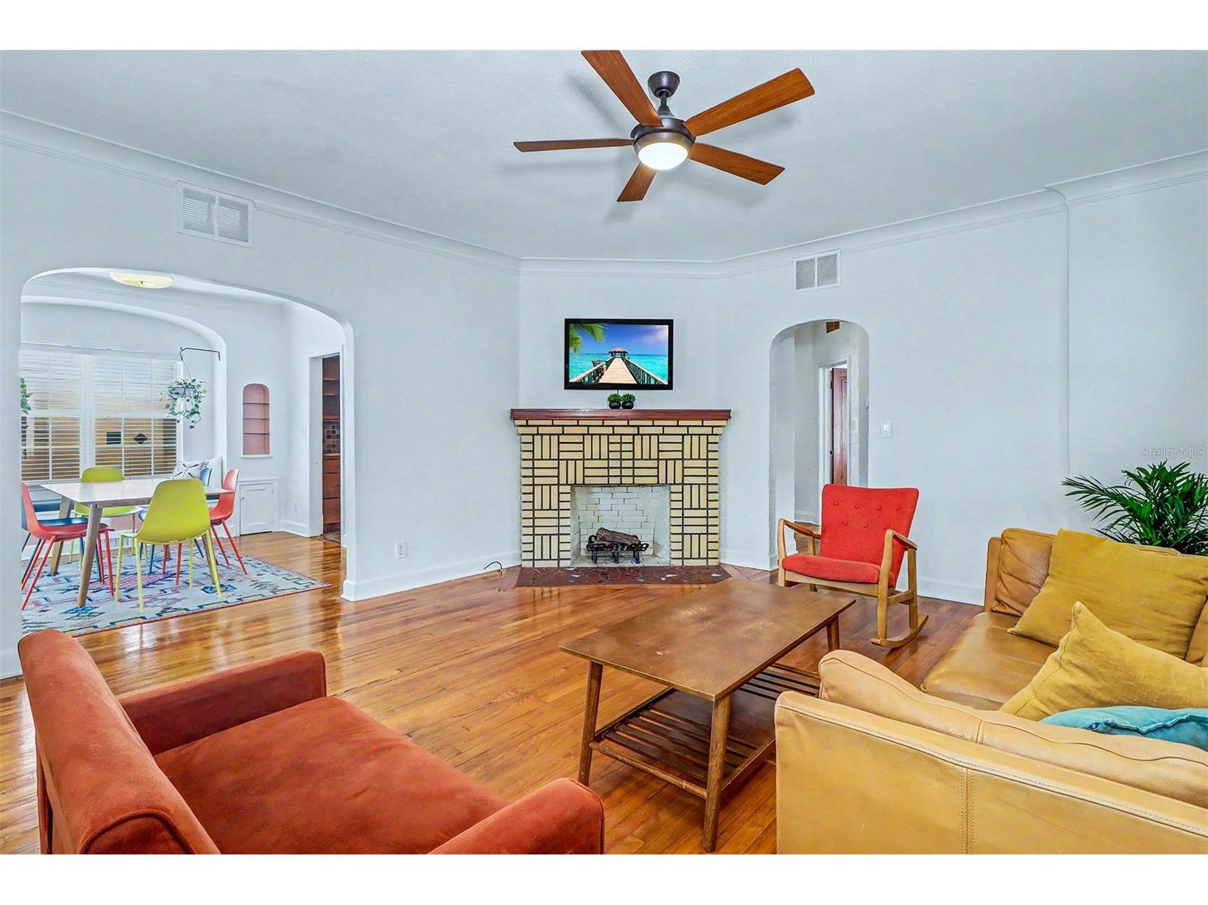 1127 22nd Avenue N Saint Petersburg FL 33704 TB8514107 image6