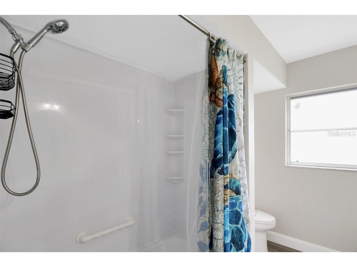 1127 De Leo Drive Sarasota FL 34243 A4633872 image22