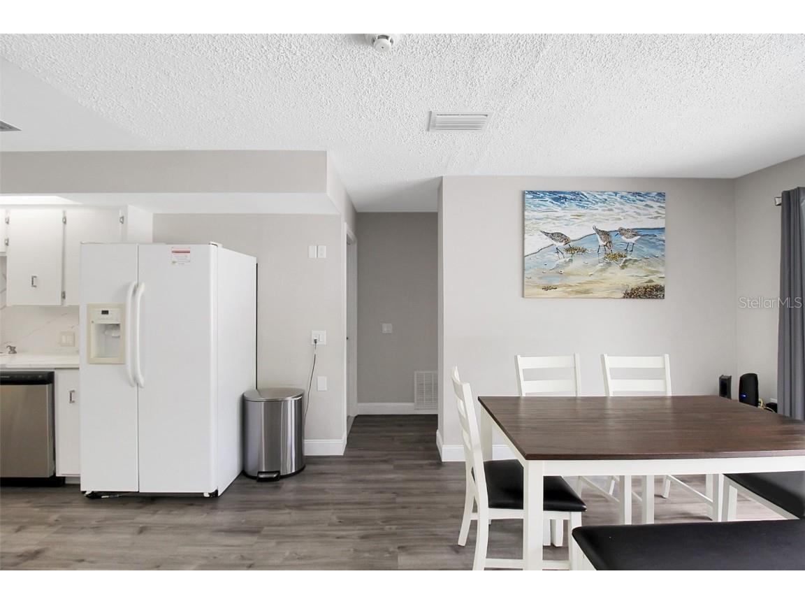 1127 De Leo Drive Sarasota FL 34243 A4633872 image30