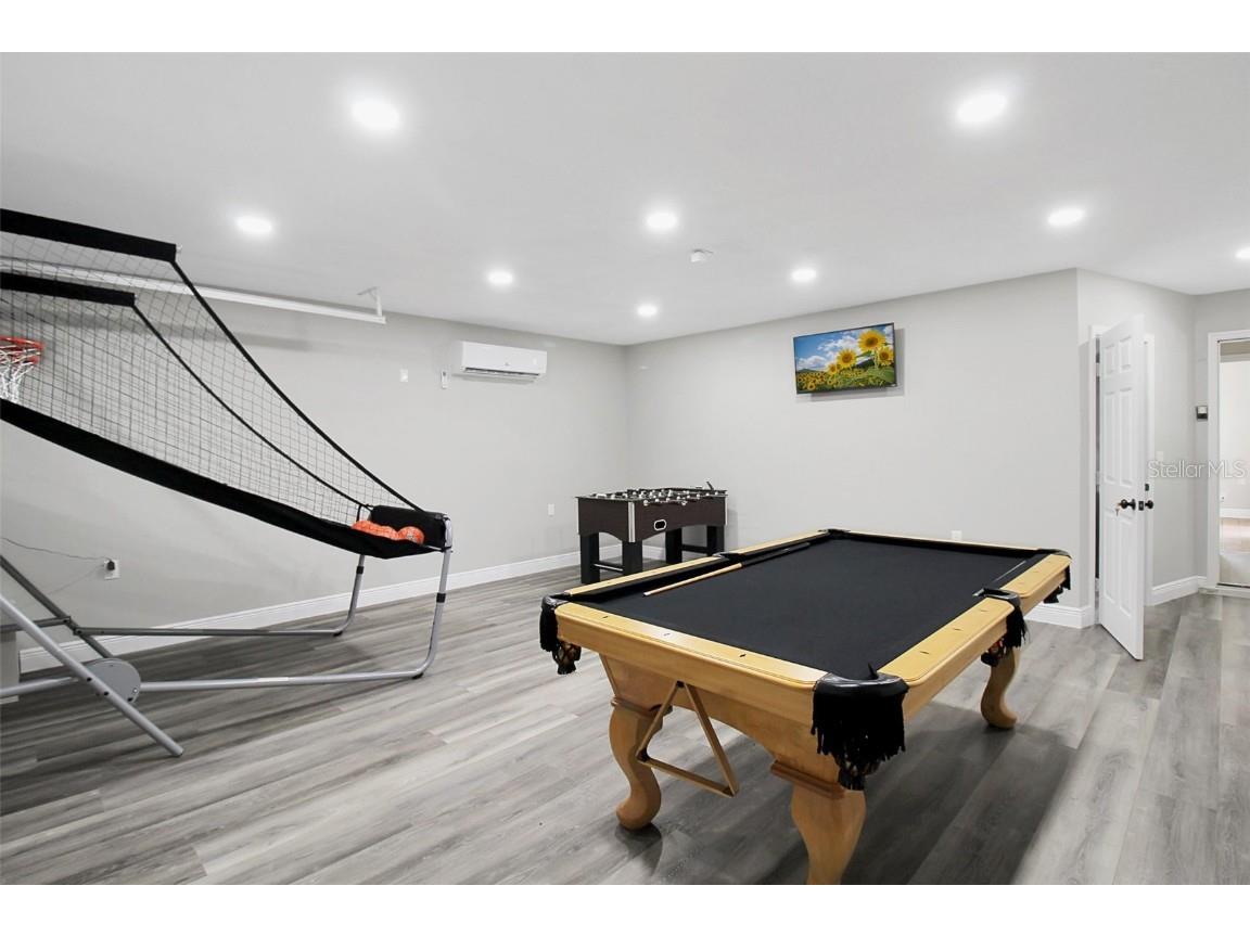 1127 De Leo Drive Sarasota FL 34243 A4633872 image34