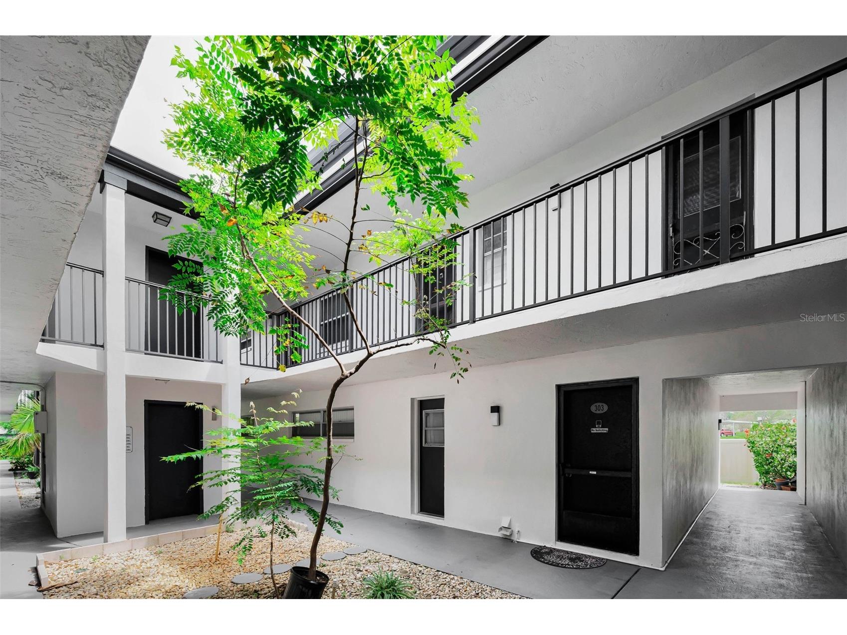 1127 King Arthur Court #309 Dunedin FL 34698 TB8492504 image8