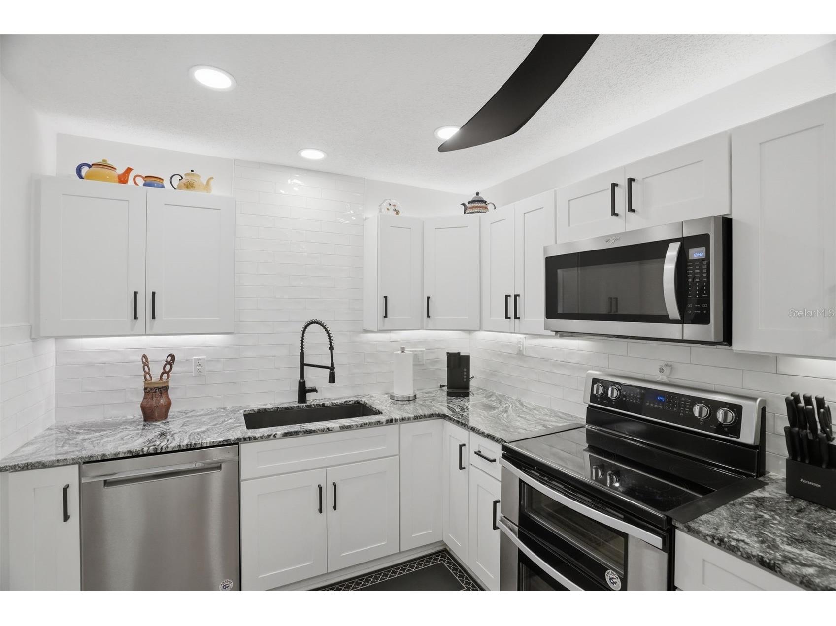 1127 King Arthur Court #316 Dunedin FL 34698 TB8508894 image15
