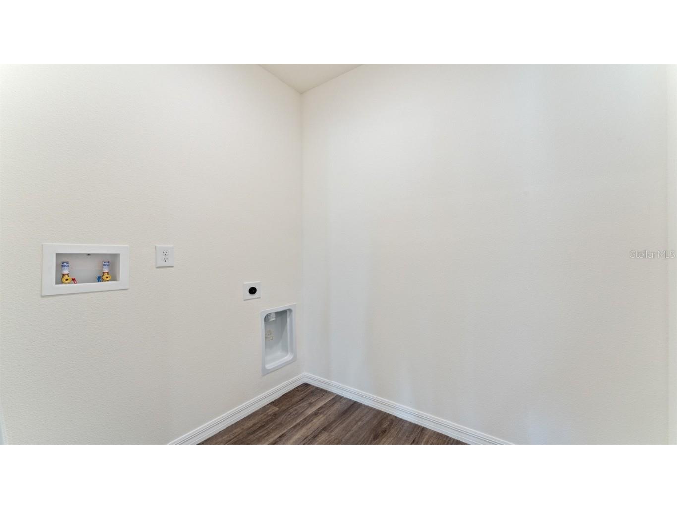 1127 Morfontaine Street Daytona Beach FL 32124 O6371711 image32