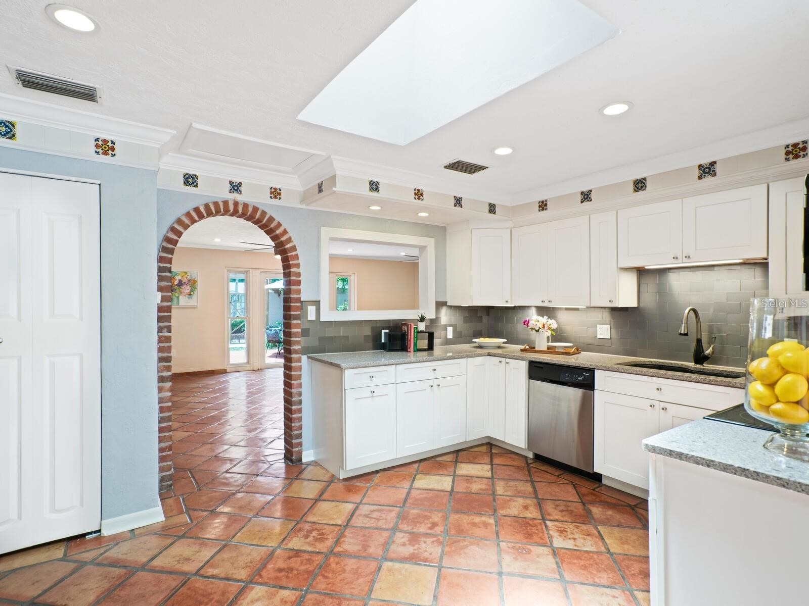 1127 S Osprey Avenue Sarasota FL 34236 A4689734 image12