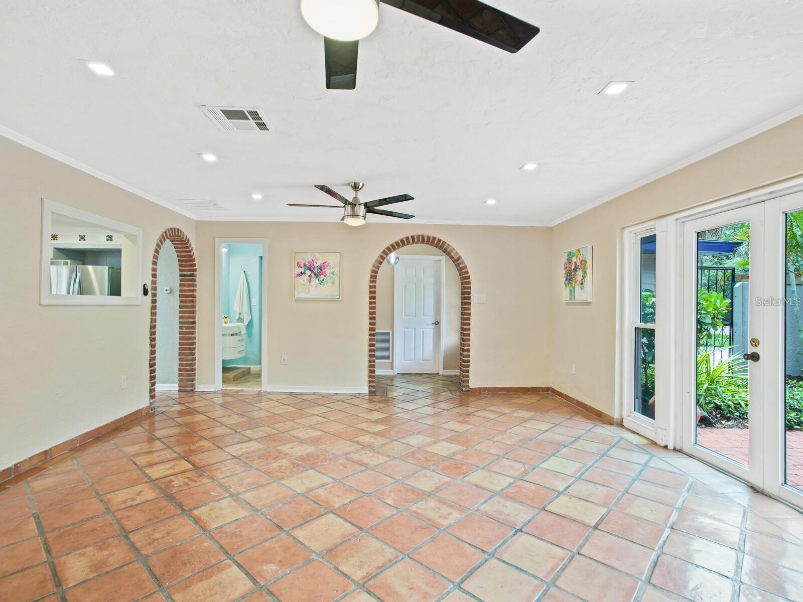 1127 S Osprey Avenue Sarasota FL 34236 A4689734 image8