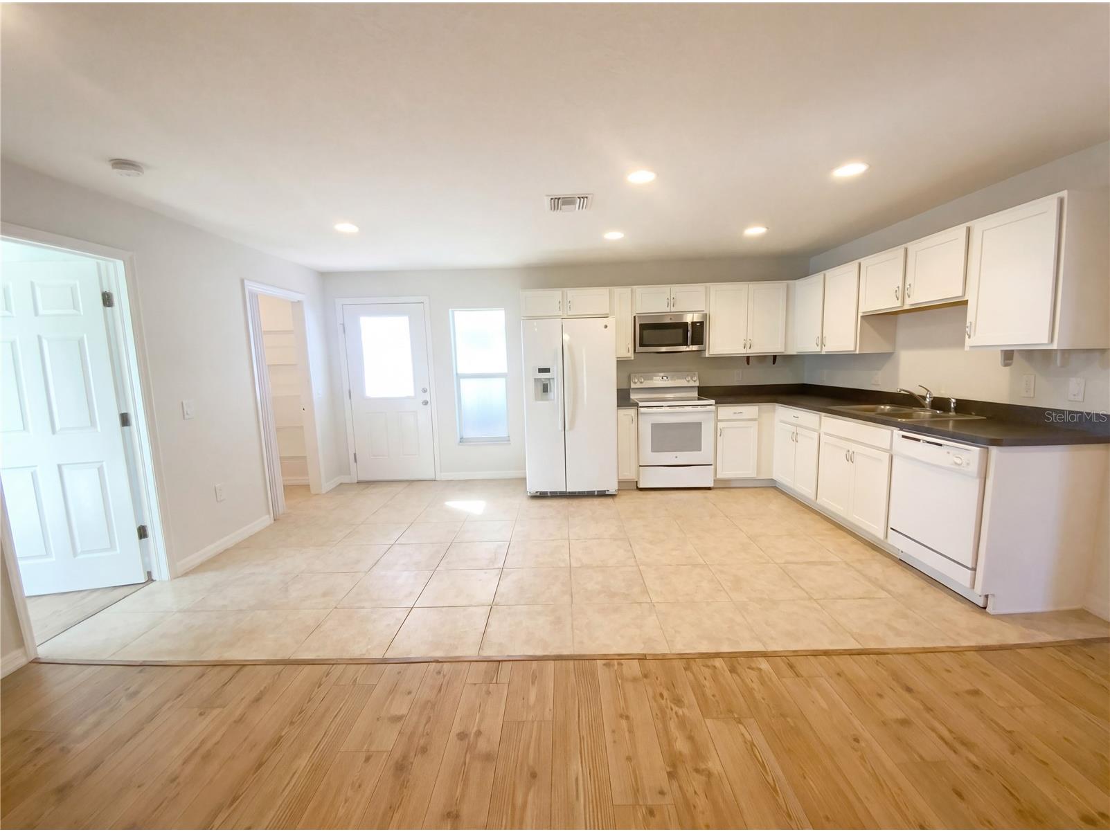 11275 Linden Drive Spring Hill FL 34609 O6385671 image2