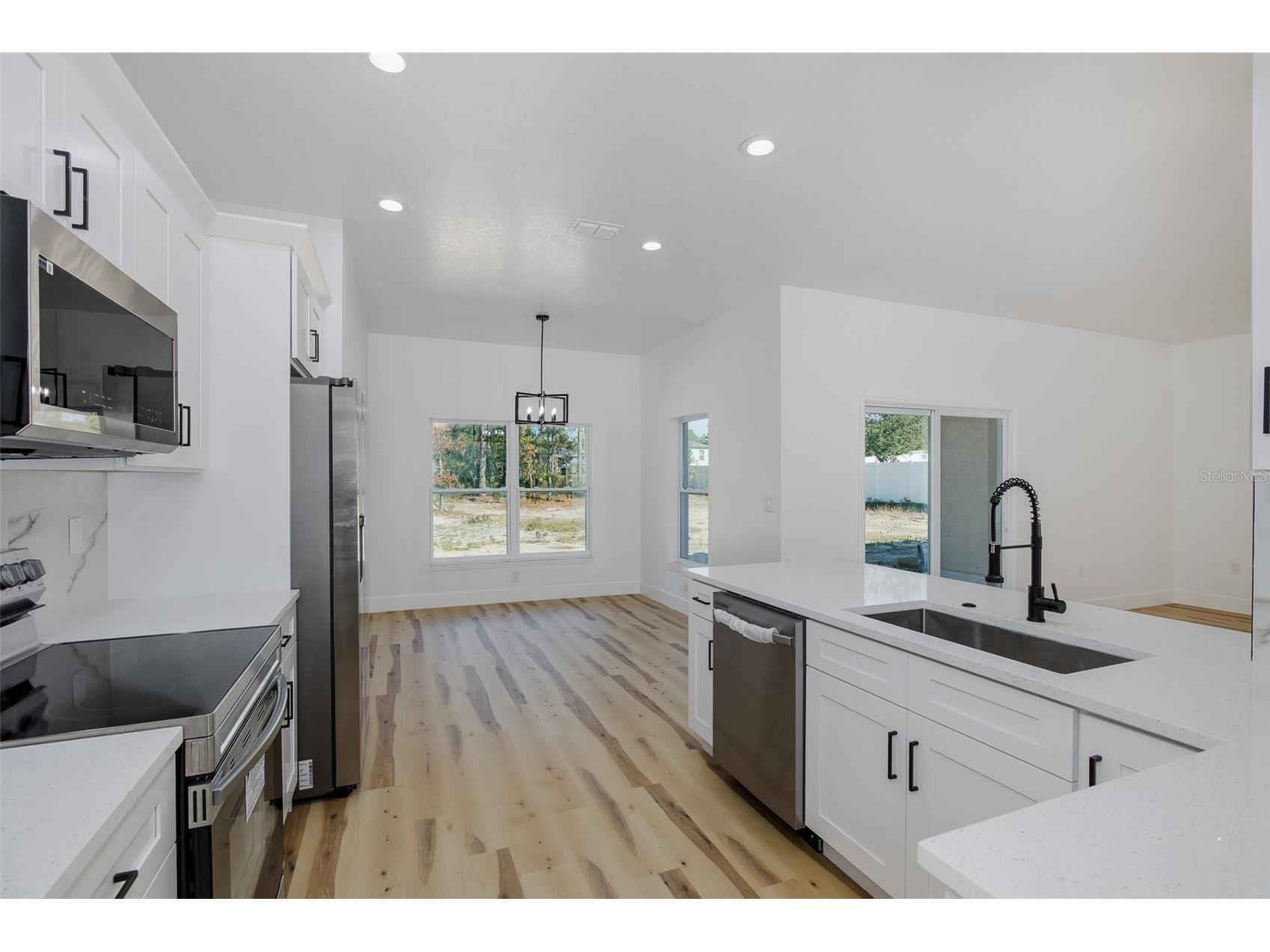 11277 Fool Duck Avenue Weeki Wachee FL 34613 W7880851 image10