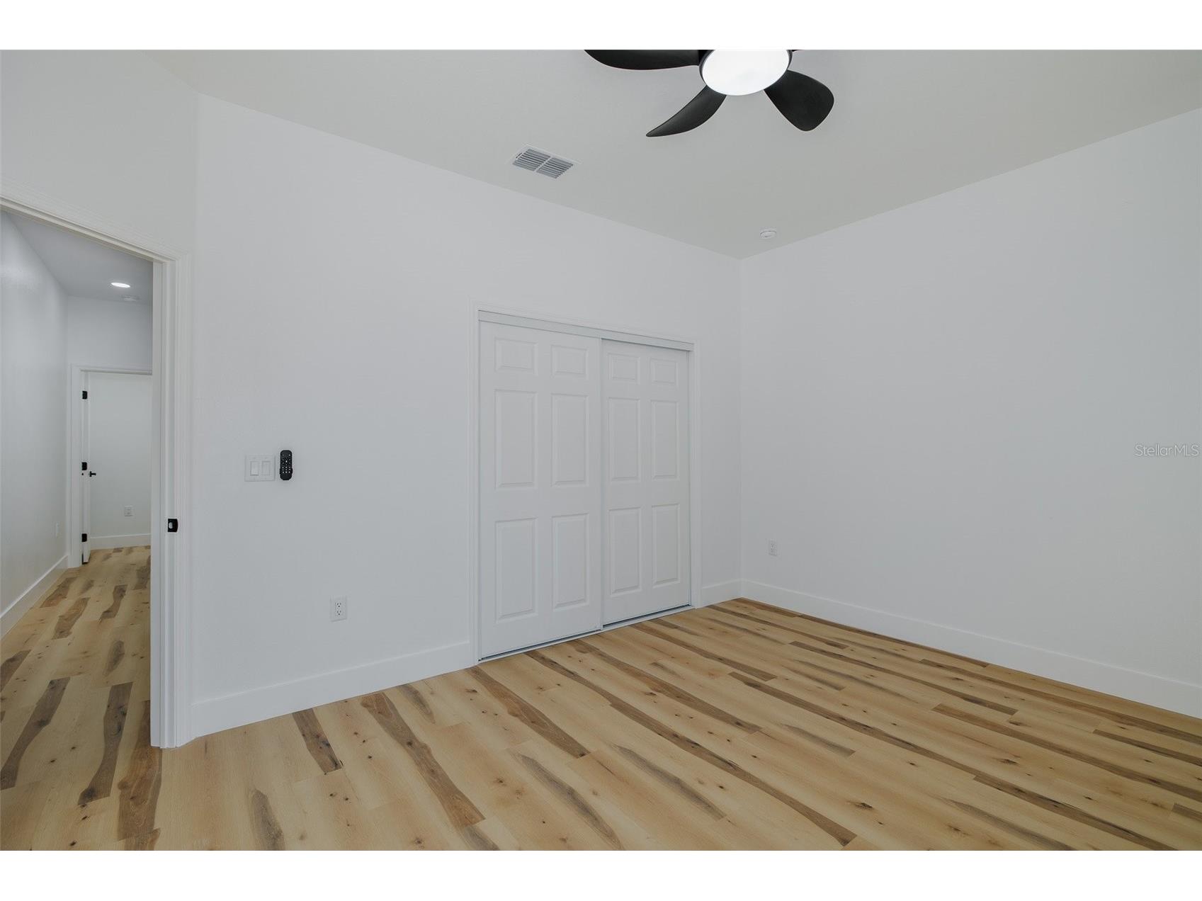 11277 Fool Duck Avenue Weeki Wachee FL 34613 W7880851 image23