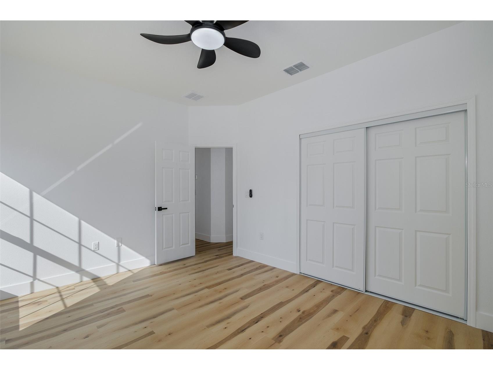11277 Fool Duck Avenue Weeki Wachee FL 34613 W7880851 image25