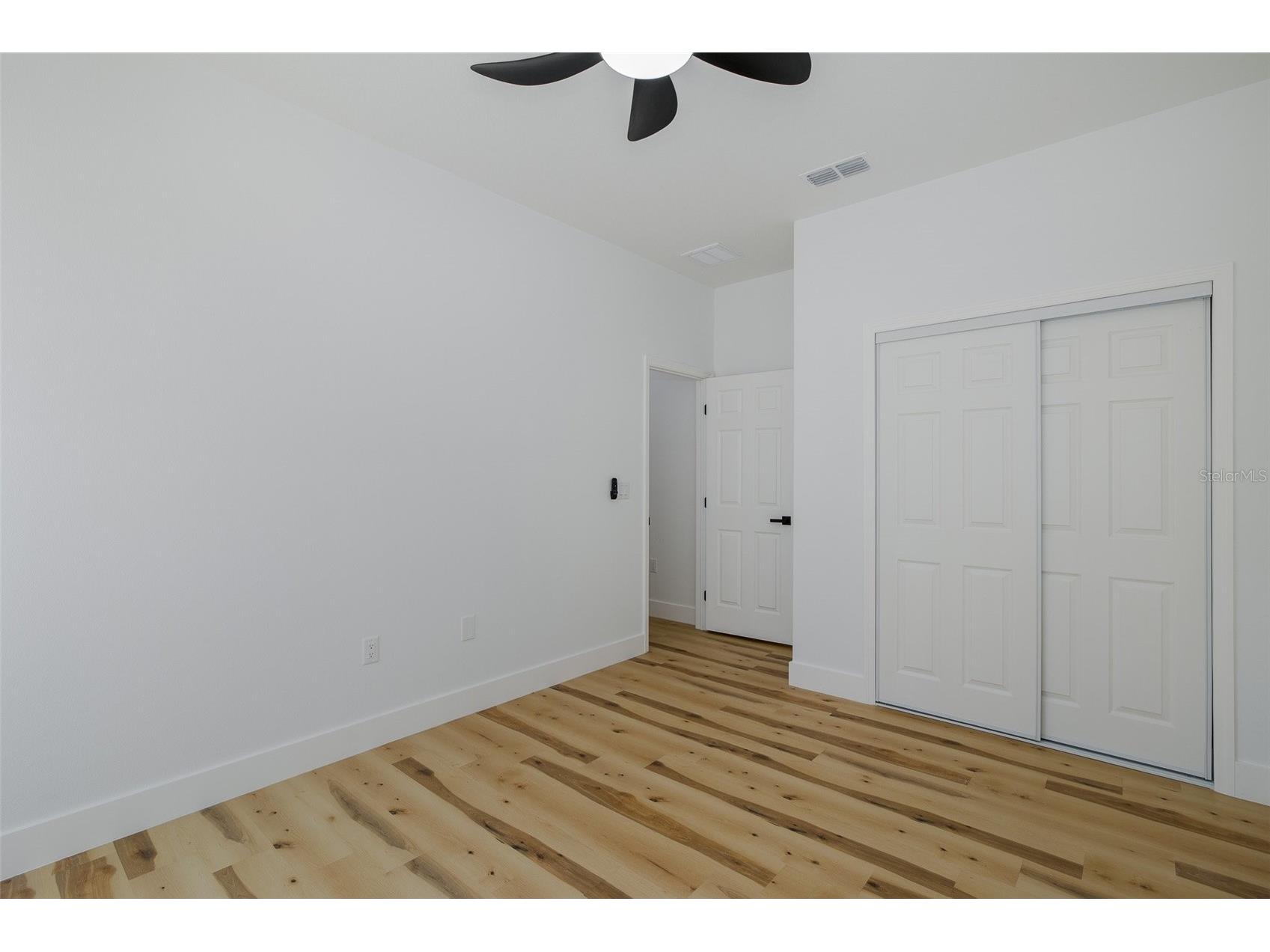 11277 Fool Duck Avenue Weeki Wachee FL 34613 W7880851 image28