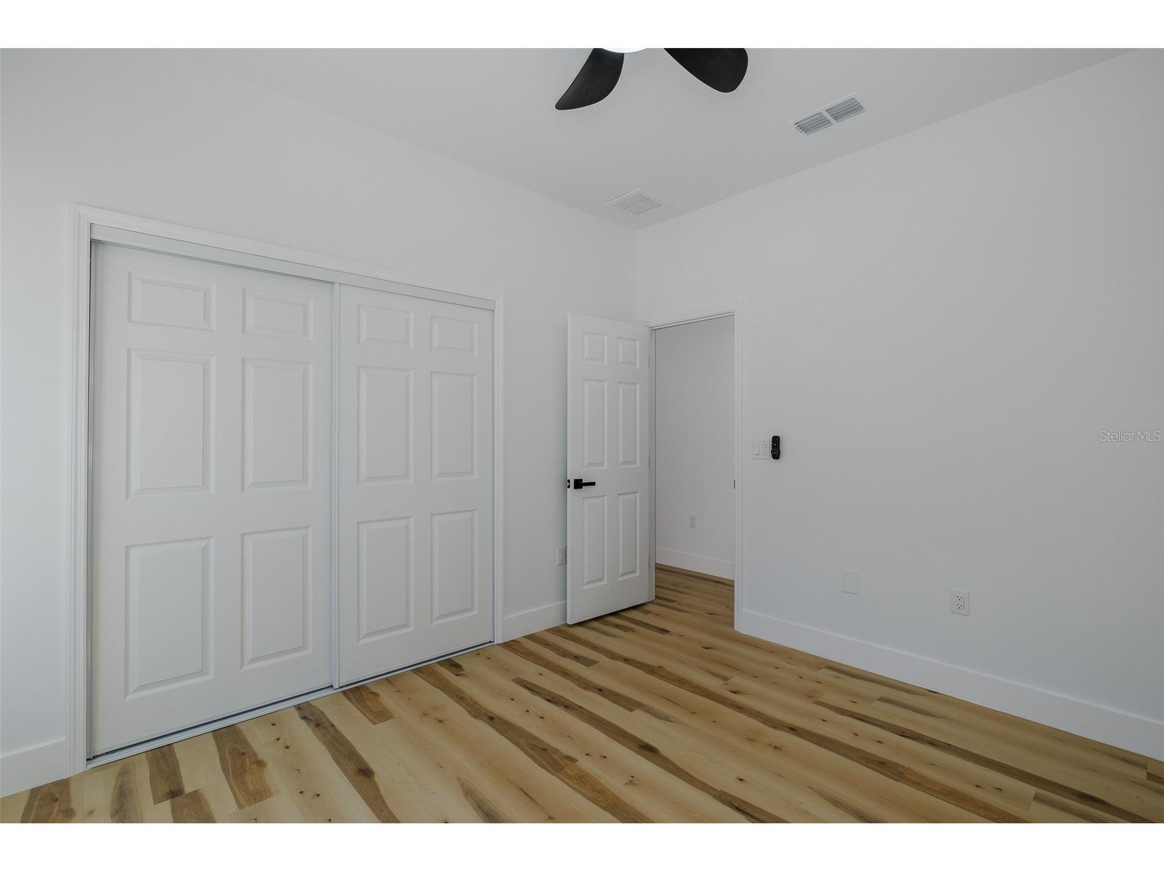 11277 Fool Duck Avenue Weeki Wachee FL 34613 W7880851 image30