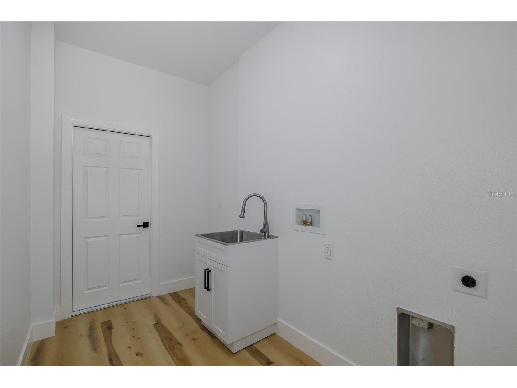 11277 Fool Duck Avenue Weeki Wachee FL 34613 W7880851 image32