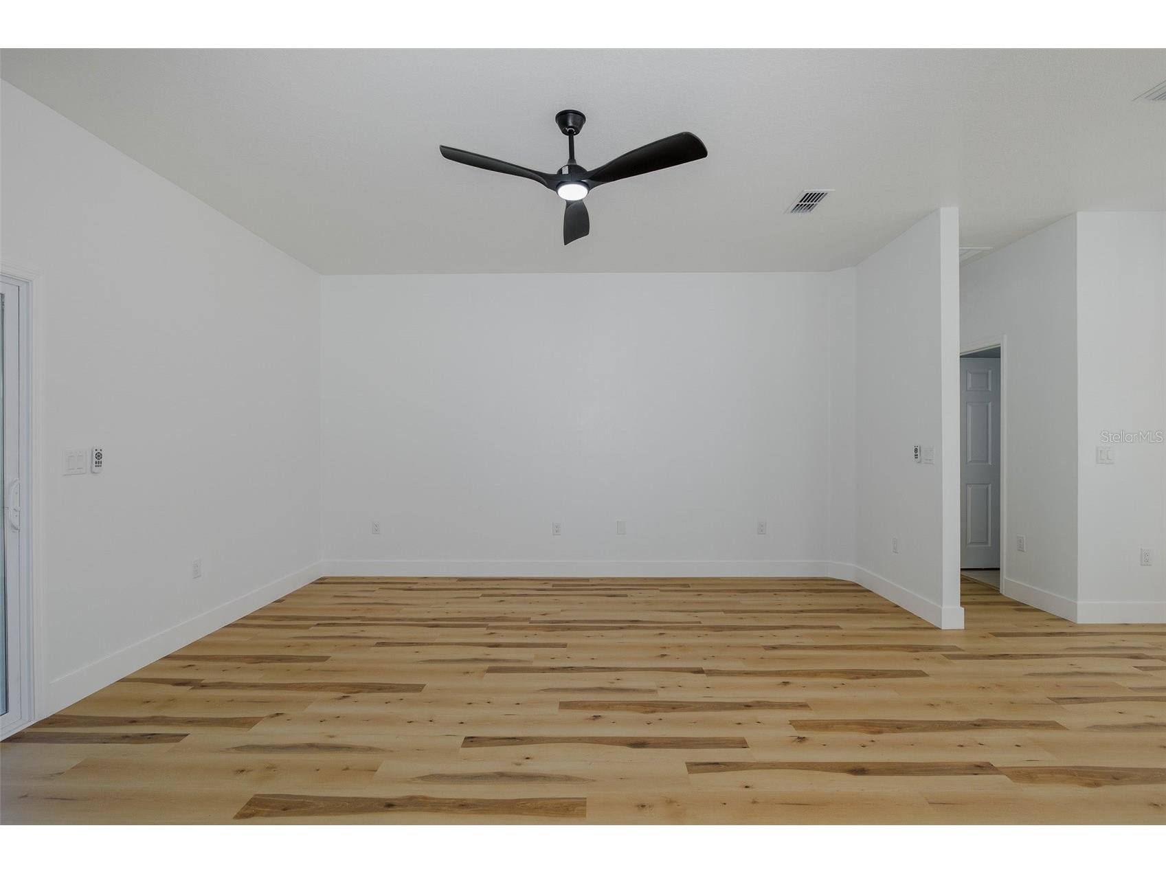 11277 Fool Duck Avenue Weeki Wachee FL 34613 W7880851 image39