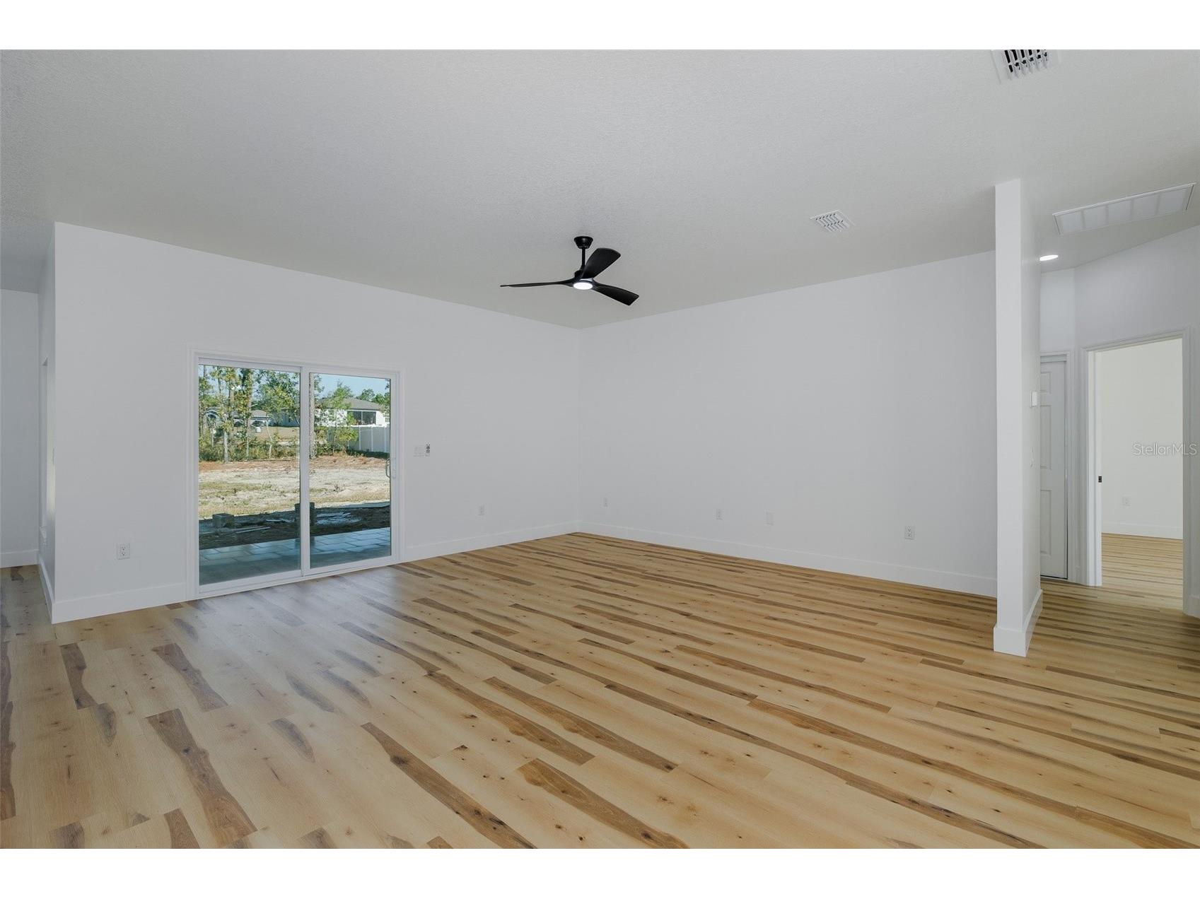 11277 Fool Duck Avenue Weeki Wachee FL 34613 W7880851 image40