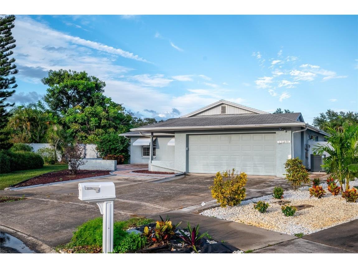 11277 Sol Vista Drive Largo FL 33774 TB8436714 image1