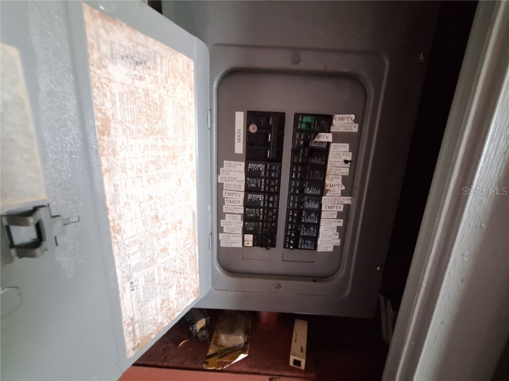 1128 Alternate Hwy 19 Holiday FL 34691 TB8435767 image29