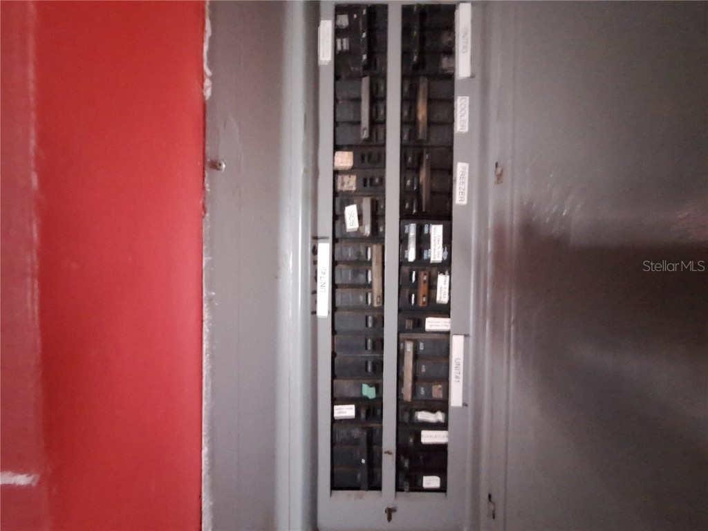 1128 Alternate Hwy 19 Holiday FL 34691 TB8435767 image30