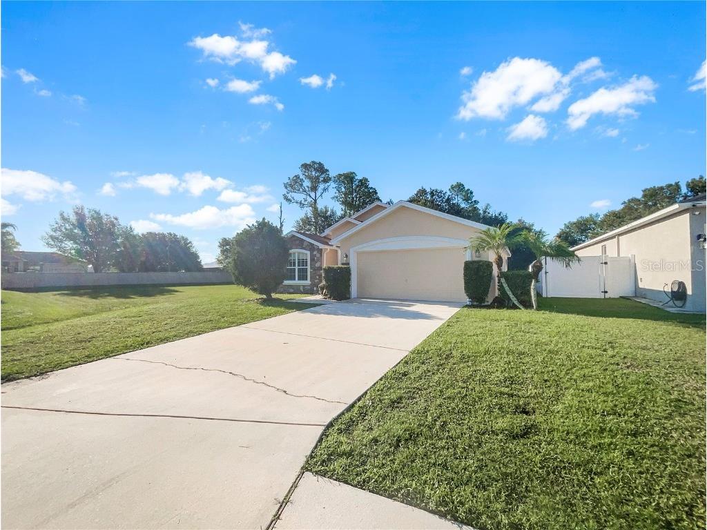 1128 Brenton Manor Drive Winter Haven FL 33881 O6141235 image1