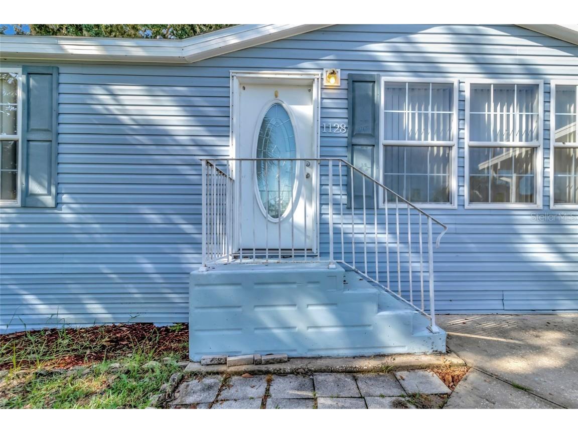 1128 Forest Lane Tavares FL 32778 G5099594 image2