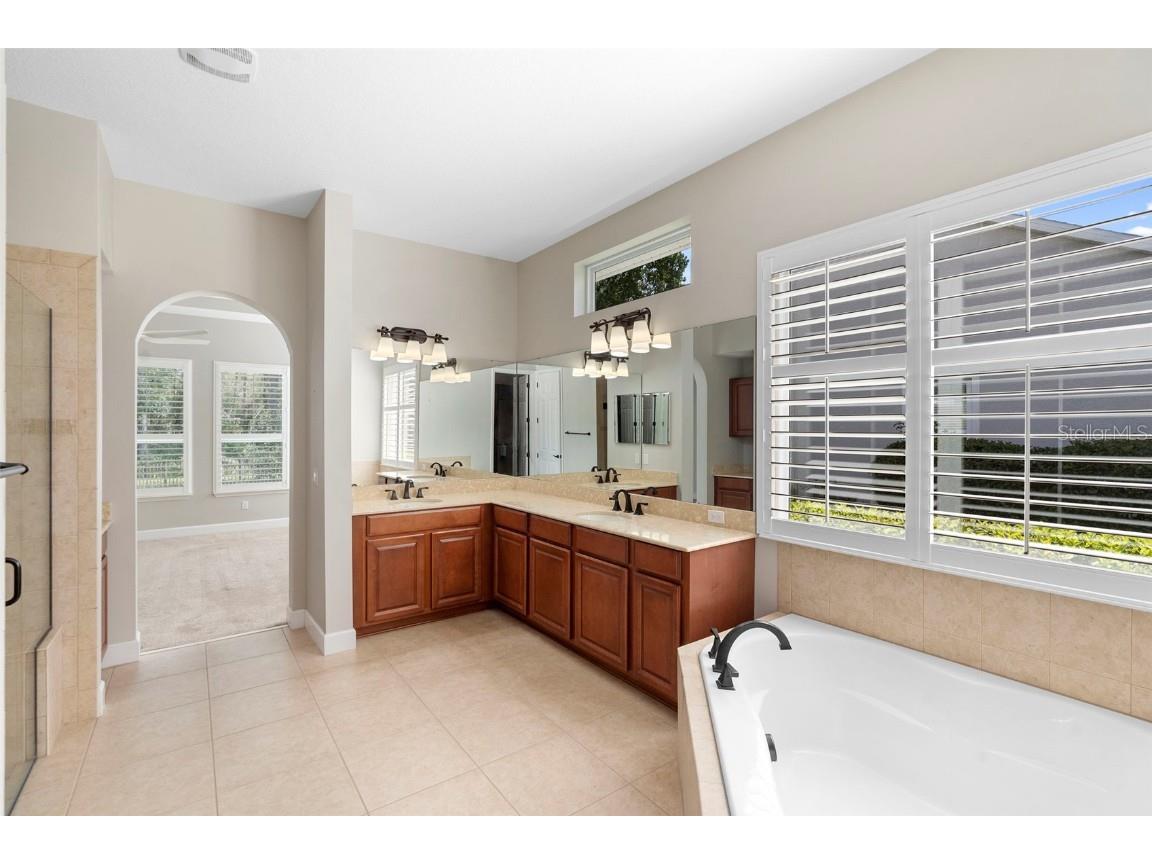 1128 Heron Point Way Deland FL 32724 V4945256 image34