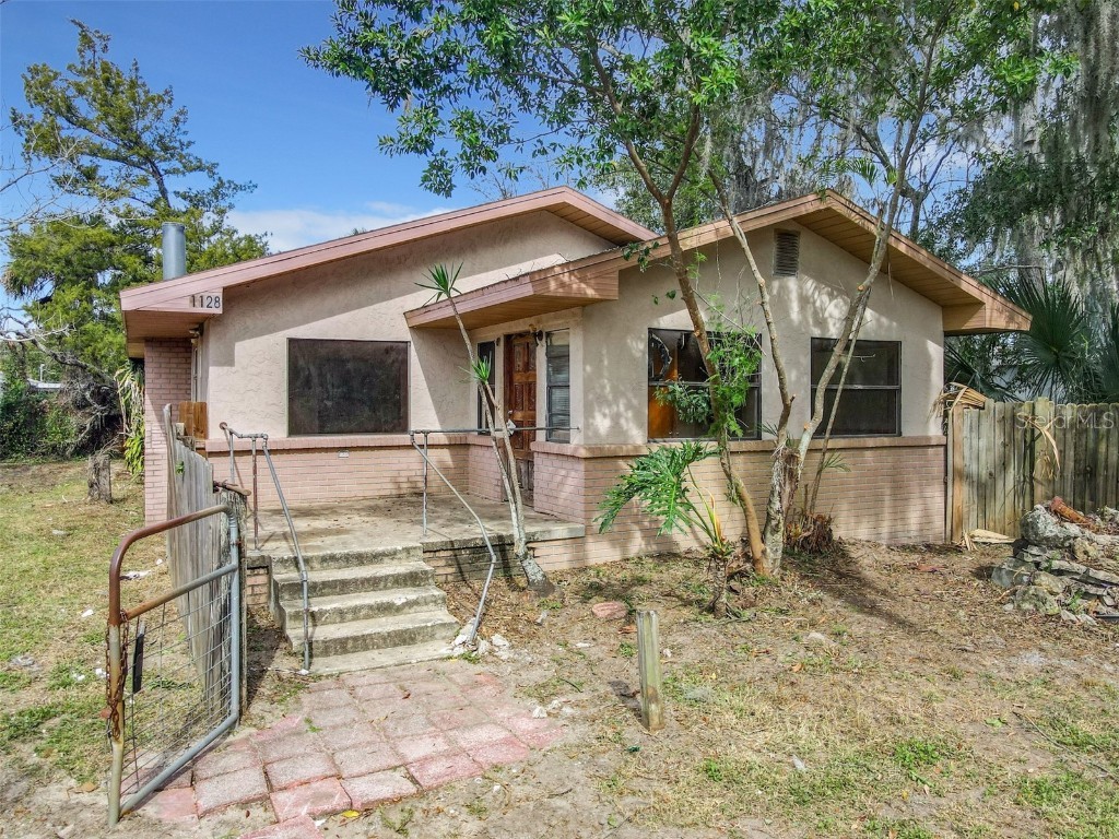 1128 Hillcrest Drive Daytona Beach FL 32114 O6214721 image1