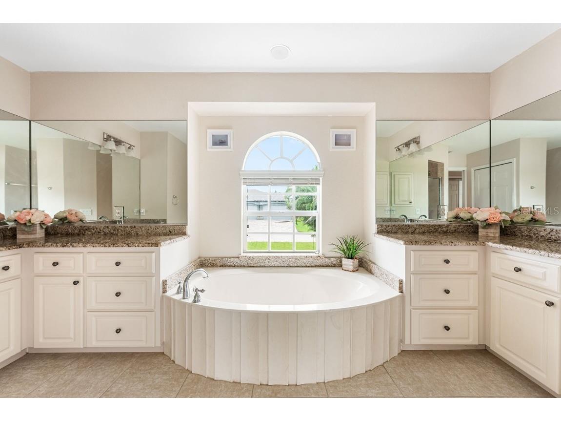 1128 Rotonda Circle Rotonda West FL 33947 D6143930 image22