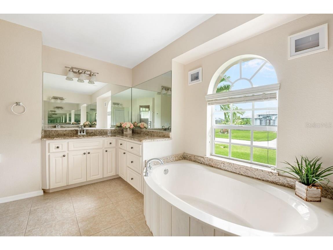 1128 Rotonda Circle Rotonda West FL 33947 D6143930 image23