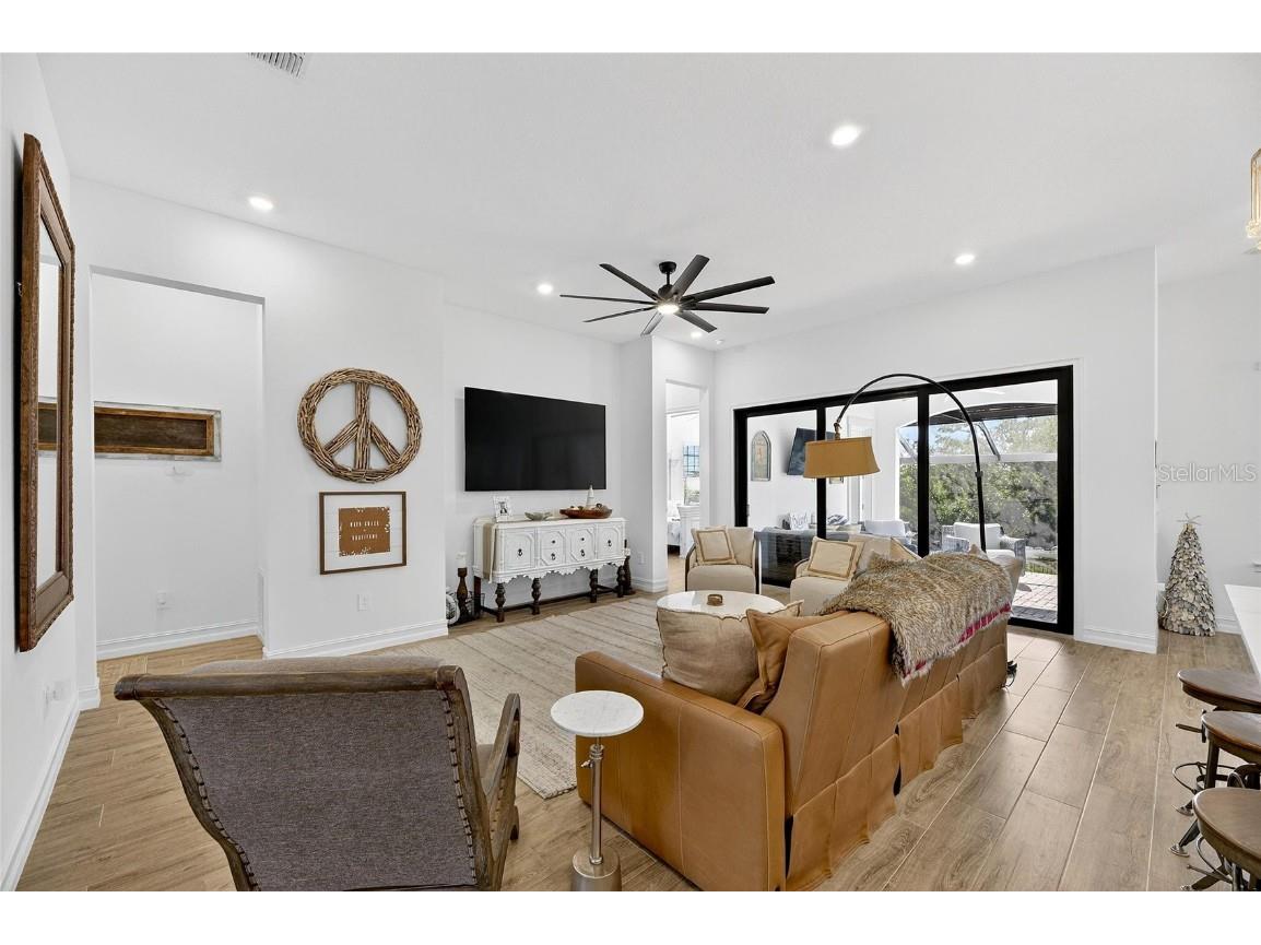 1128 Seagrape Drive Ruskin FL 33570 TB8450820 image21