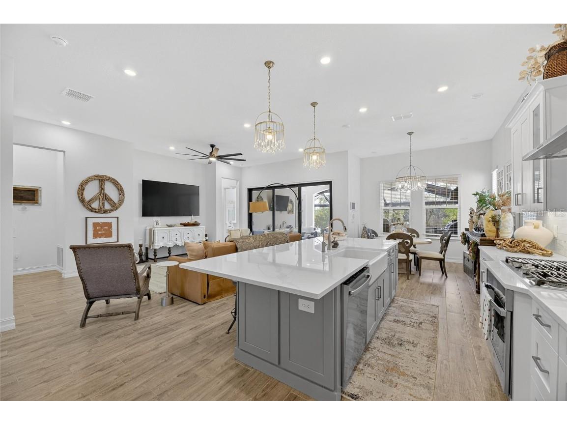 1128 Seagrape Drive Ruskin FL 33570 TB8450820 image29