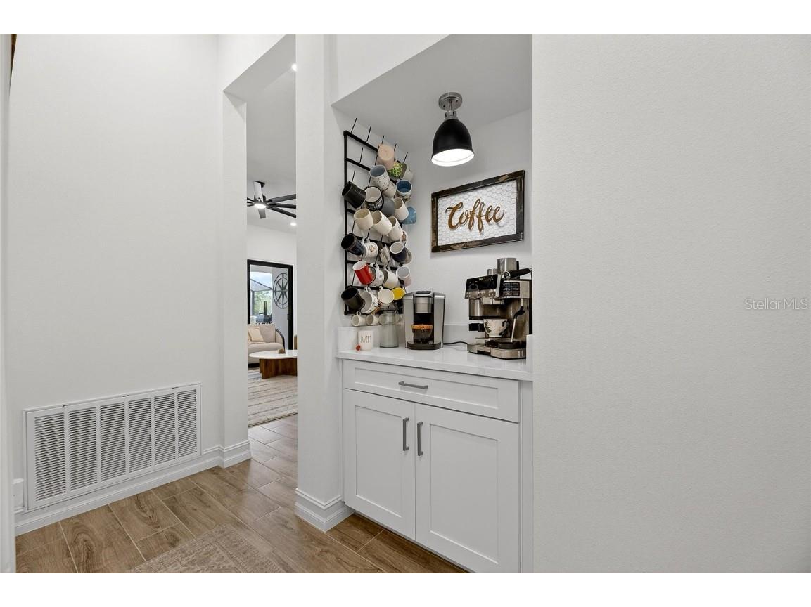 1128 Seagrape Drive Ruskin FL 33570 TB8450820 image36