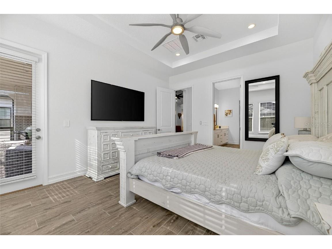 1128 Seagrape Drive Ruskin FL 33570 TB8450820 image40