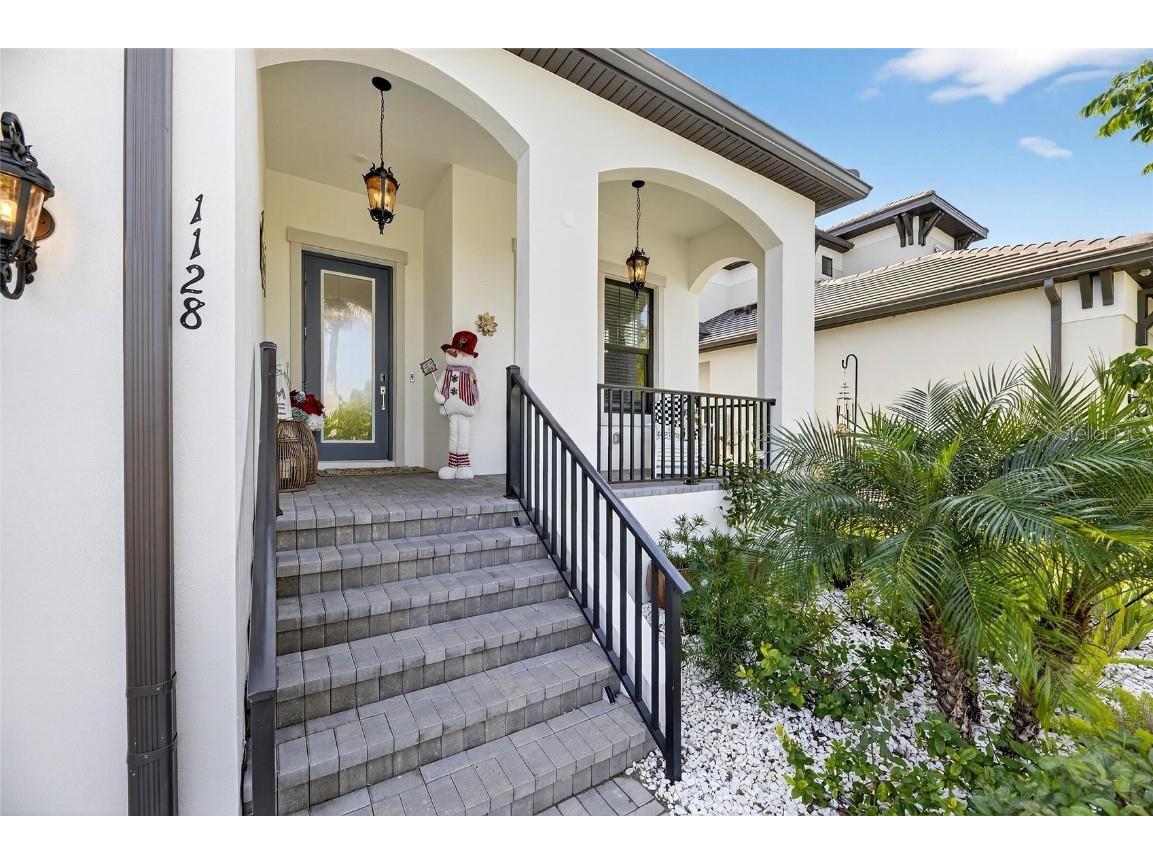 1128 Seagrape Drive Ruskin FL 33570 TB8450820 image9