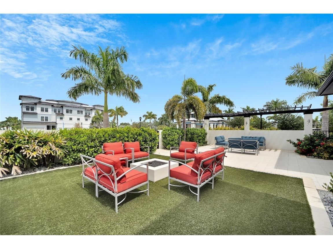 1128 Seagrape Drive Ruskin FL 33570 TB8450820 image94