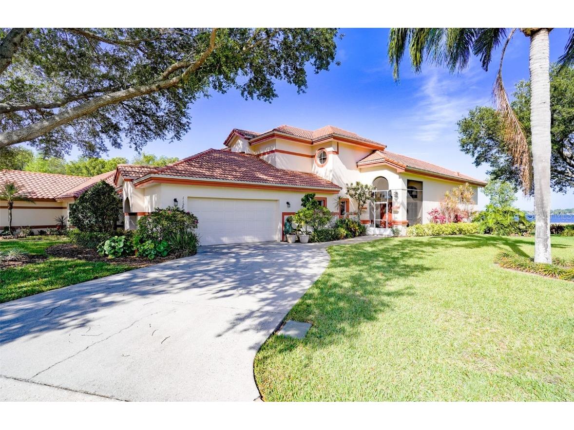 1128 Shoreline Lane Winter Haven FL 33884 P4925318 image1