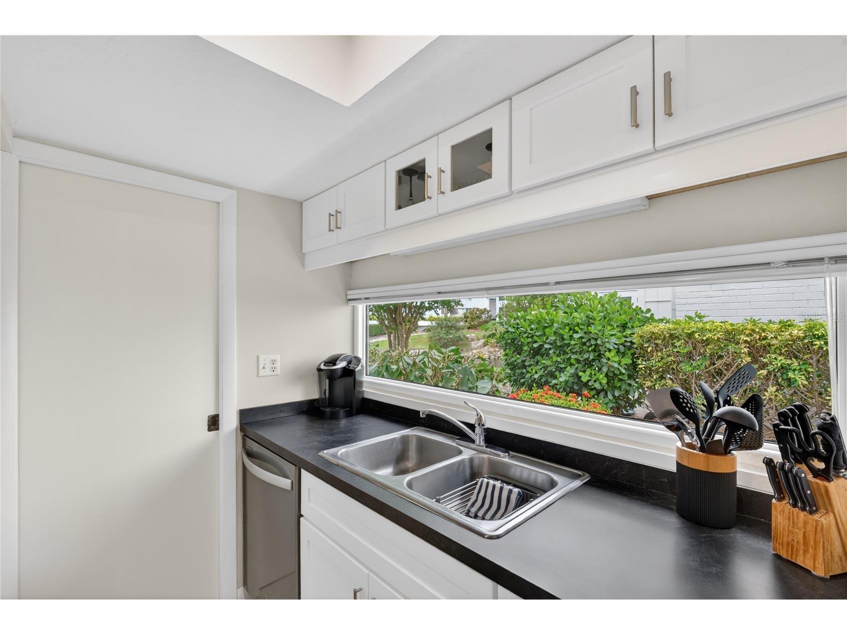 1128 W Peppertree Lane #111 Sarasota FL 34242 A4695723 image15