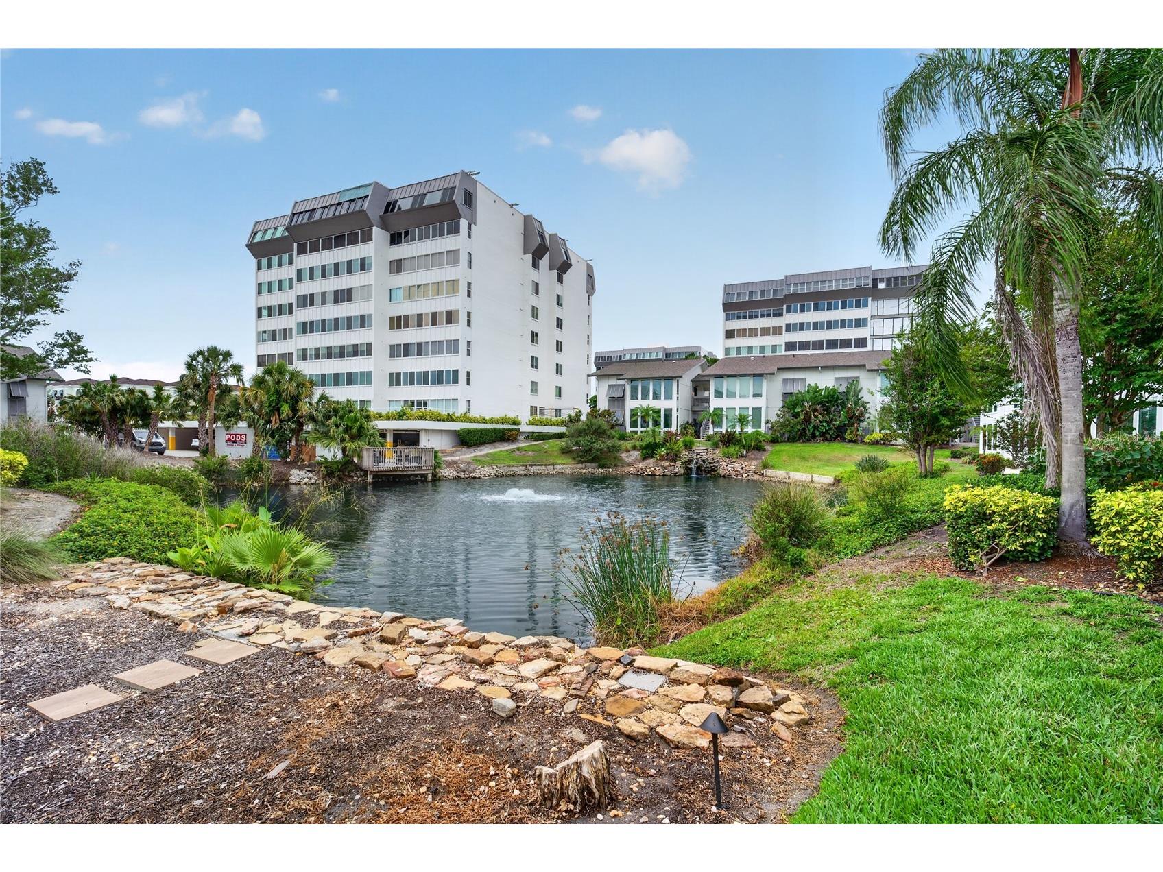 1128 W Peppertree Lane #111 Sarasota FL 34242 A4695723 image27