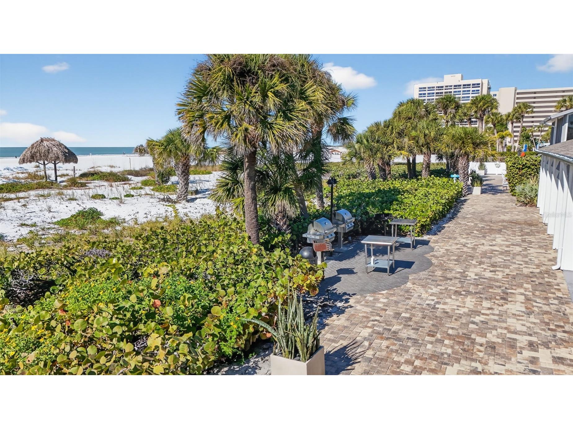 1128 W Peppertree Lane #111 Sarasota FL 34242 A4695723 image34
