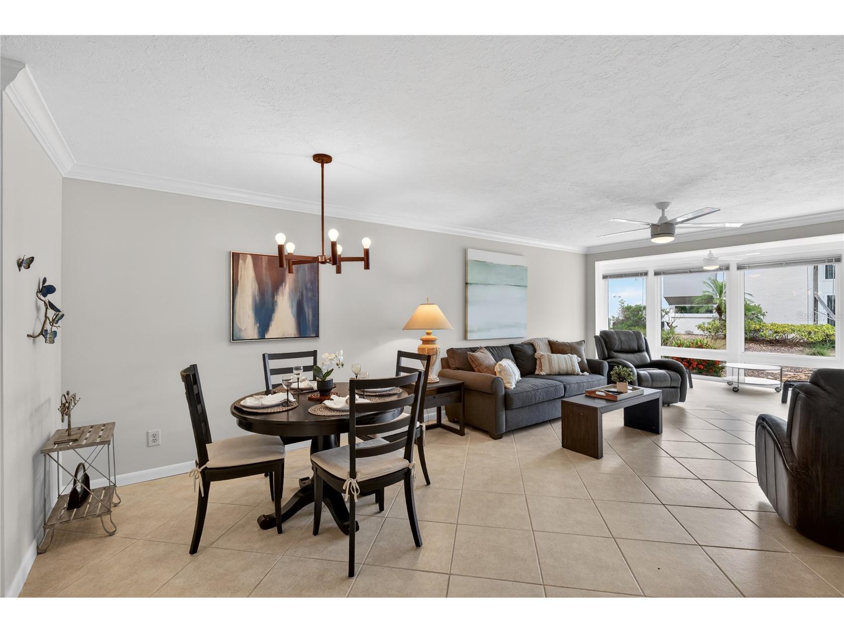 1128 W Peppertree Lane #111 Sarasota FL 34242 A4695723 image4