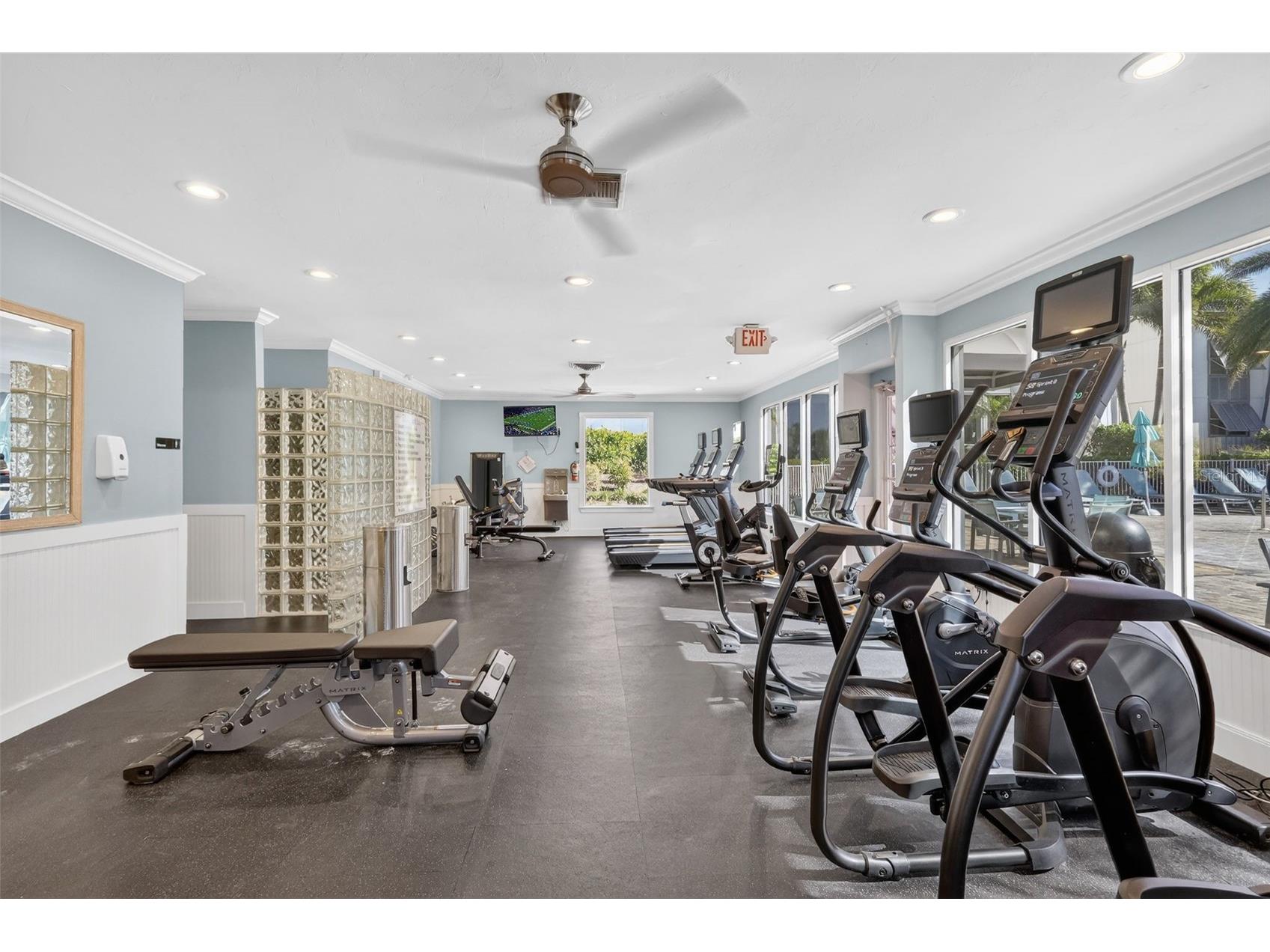 1128 W Peppertree Lane #111 Sarasota FL 34242 A4695723 image44